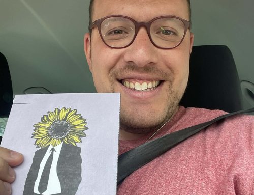 השאלון עם אריאל הורוביץ, מחבר "עורך צללים" ו"טובי בנינו" (הוצאת כתר)